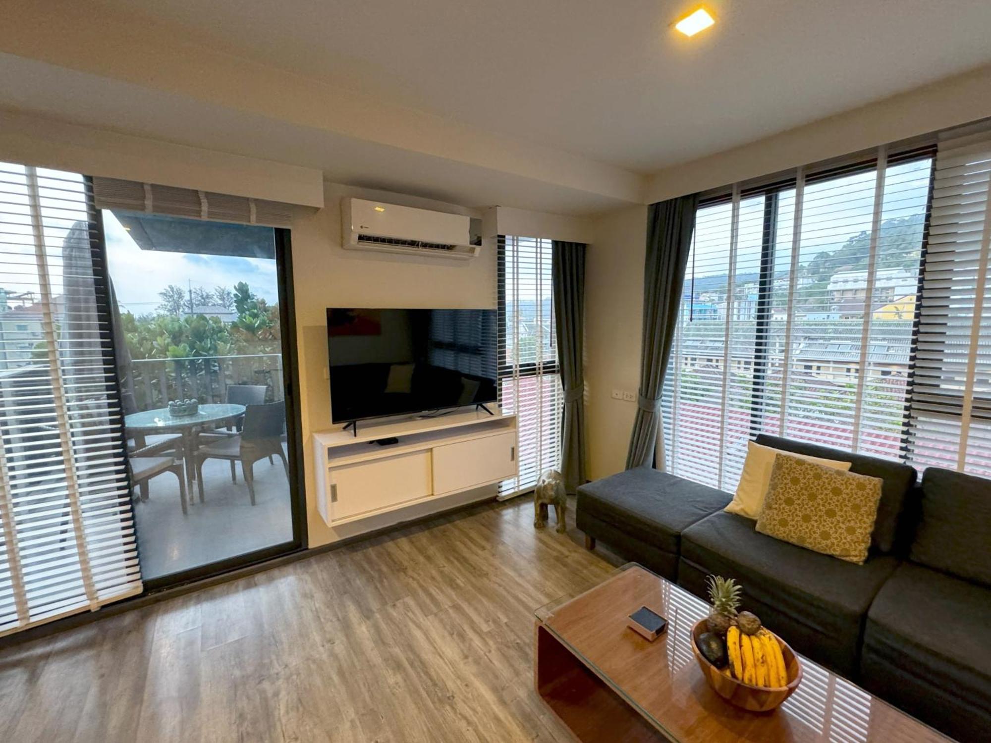 The Deck Condominium By Lofty Patong Exterior foto