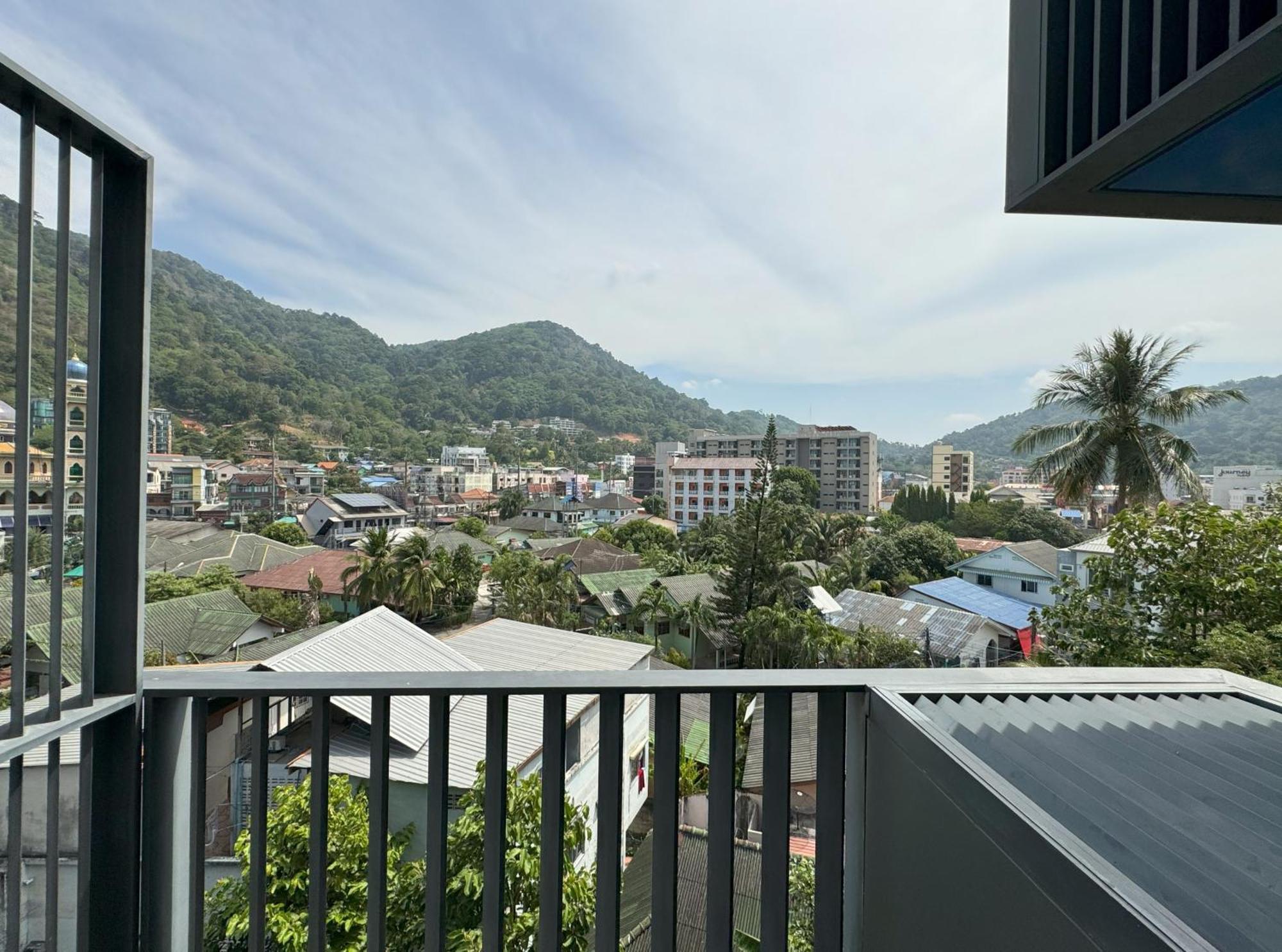The Deck Condominium By Lofty Patong Exterior foto